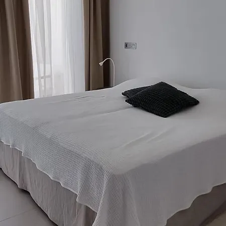Penthouse At Las Mesas With Amazing Views Apartment Estepona