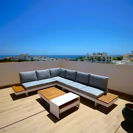 Penthouse At Las Mesas With Amazing Views Estepona